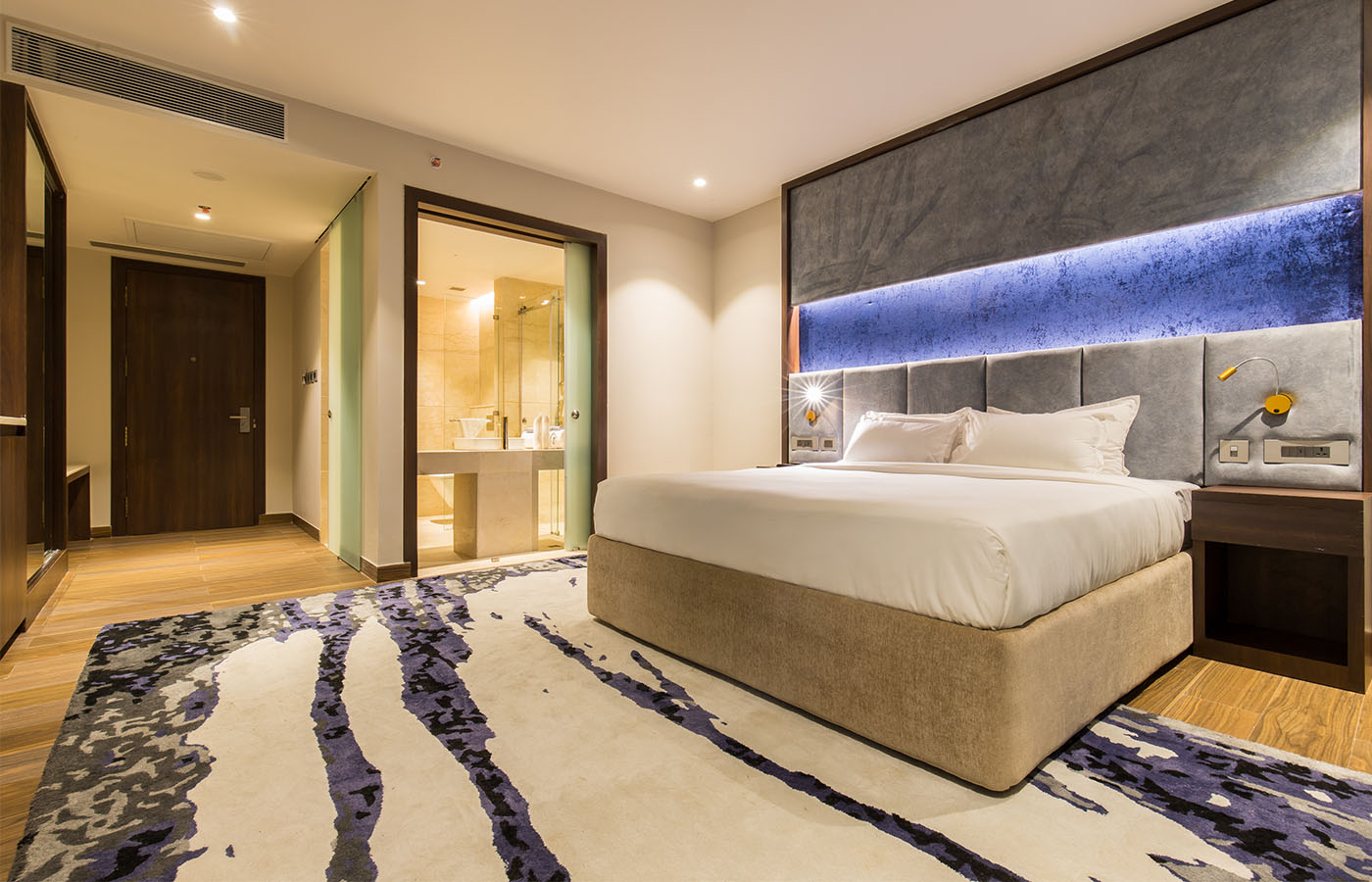 Luxurious stay at Pawan Palace